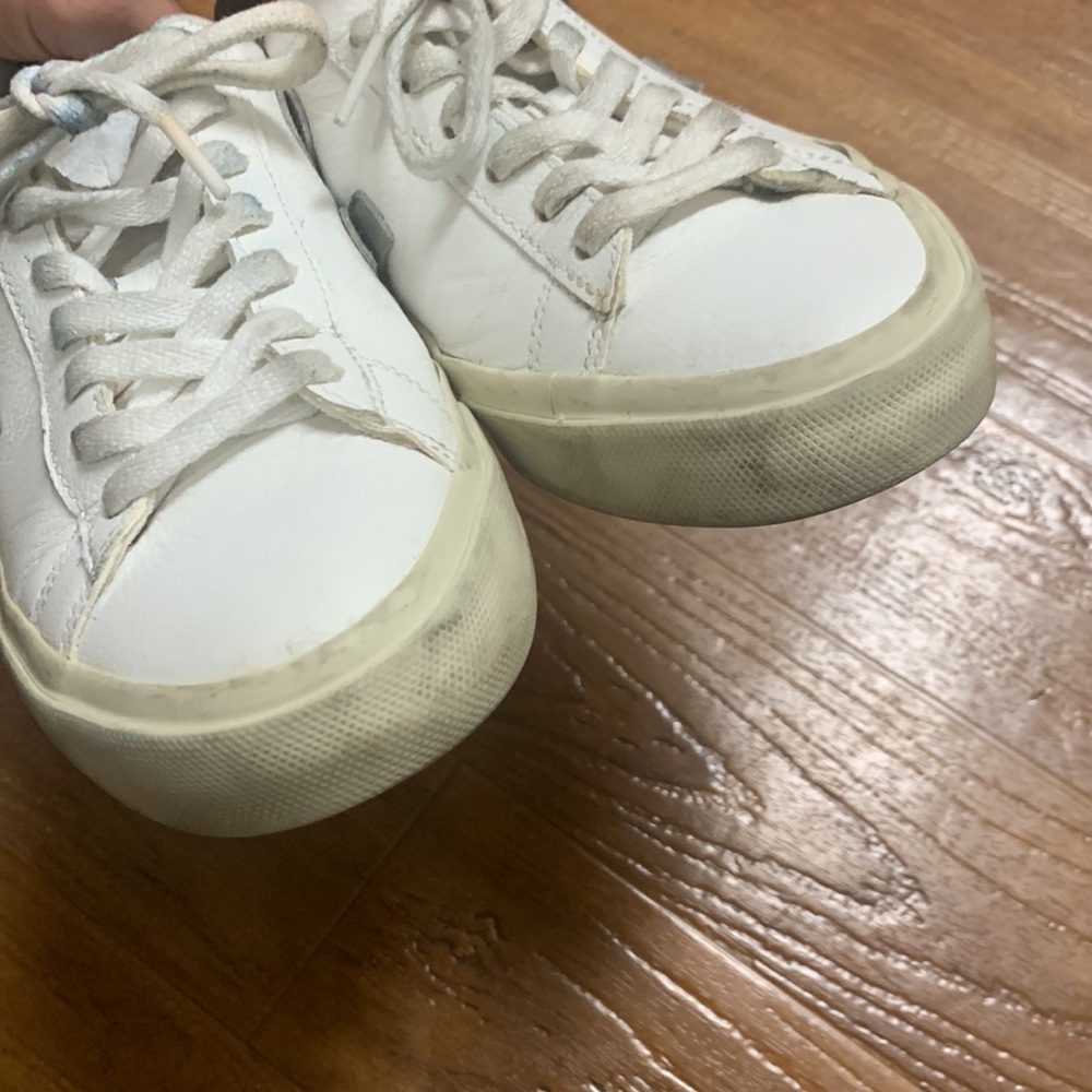 Veja Sneakers shoes - Picture 8 of 10